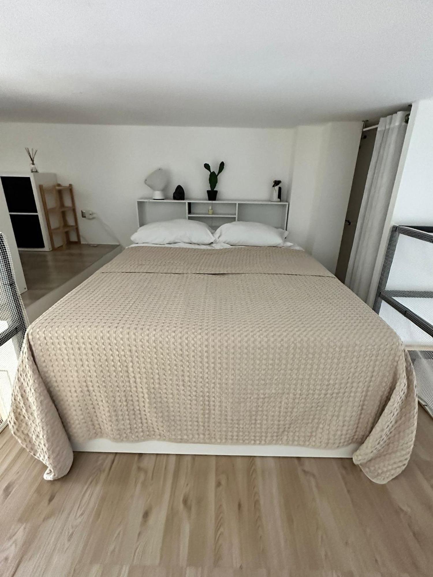 Loft Moderno Con Terrazzo Lejlighed Milano Eksteriør billede